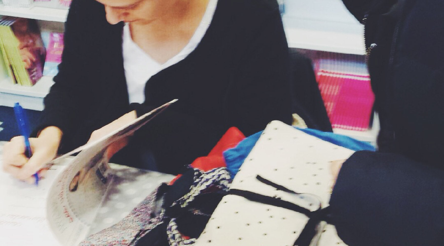 charlotte auzou dédicace premier livre salon CSF