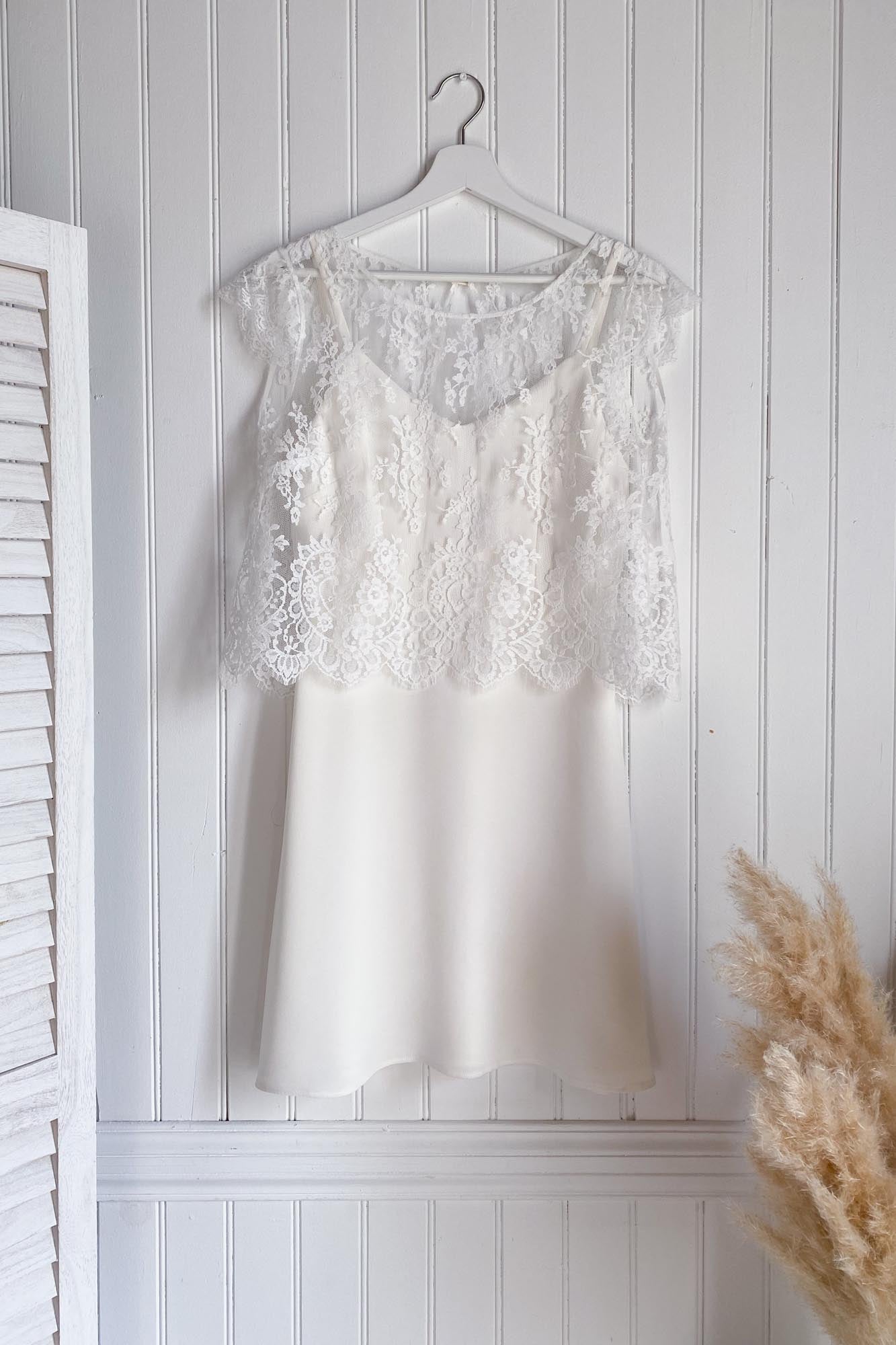 Robe de Mariée Courte à Bretelles