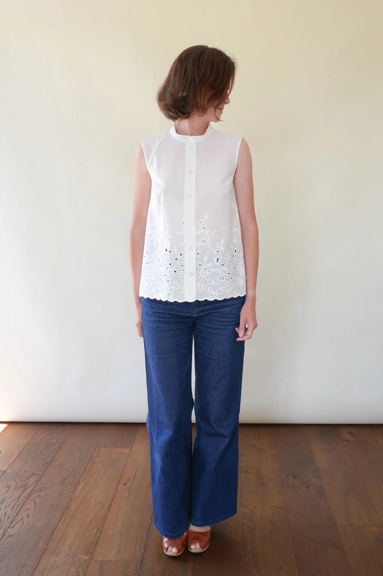 Patron Blouse Broderie Anglaise à Col Officier, Personnalisable avec le Concept Couture par Atelier Charlotte Auzou