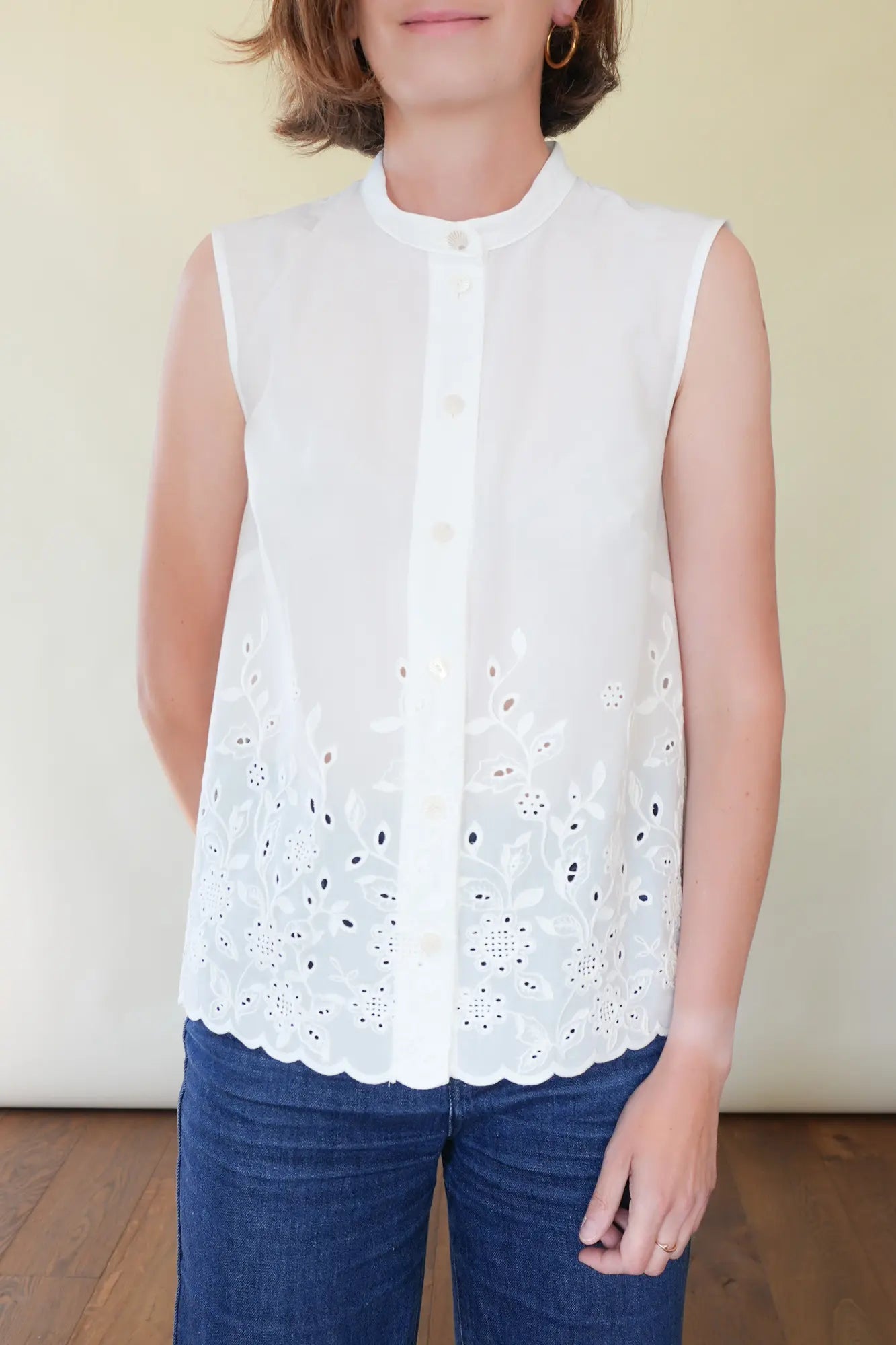 Patron Blouse Broderie Anglaise à Col Officier, Personnalisable avec le Concept Couture par Atelier Charlotte Auzou