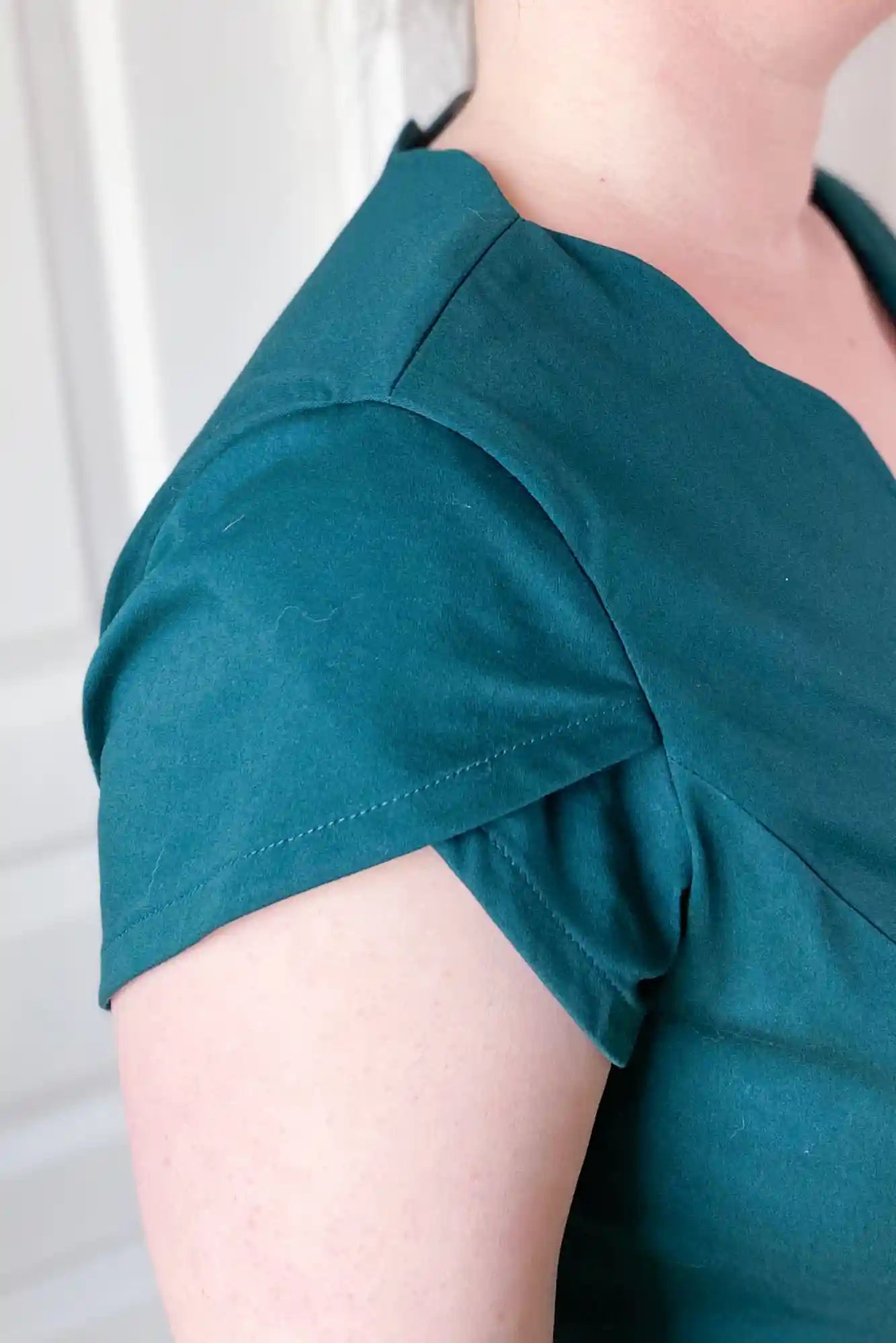 Patron De Couture Manches Tulipe à Personnaliser, Pochette ou PDF, du 34 au 56, par Atelier Charlotte Auzou
