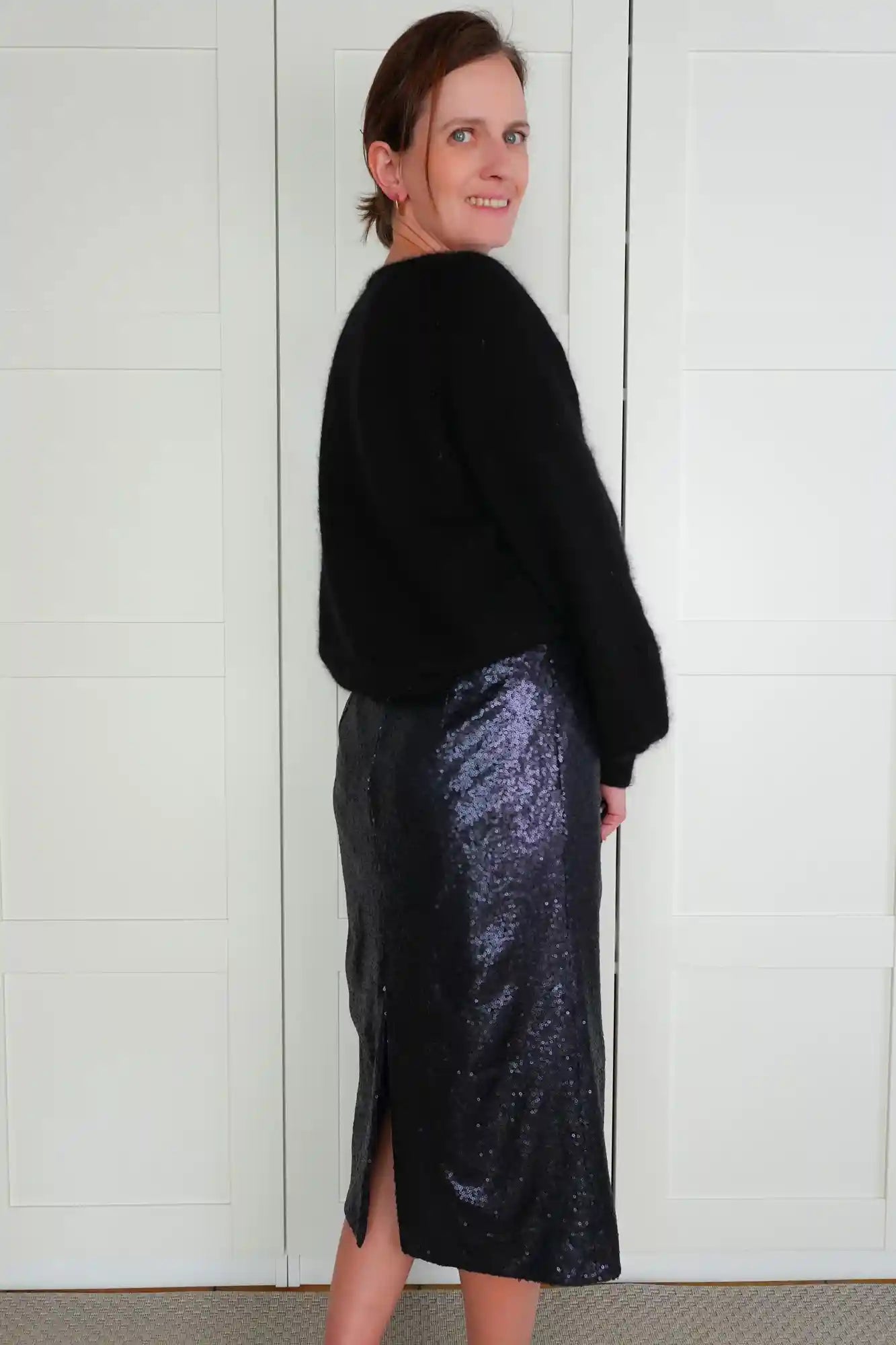 Patron de Couture Jupe Droite Midi en Sequins Personnalisable