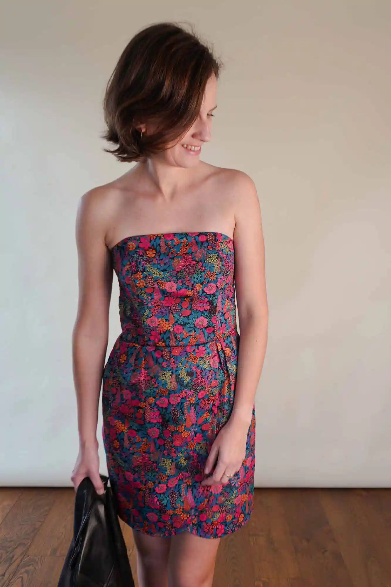 Patron de Couture Robe Bustier Courte en Tissu Liberty Ciara, Personnalisable, du 34 au 56, PDF ou Papier