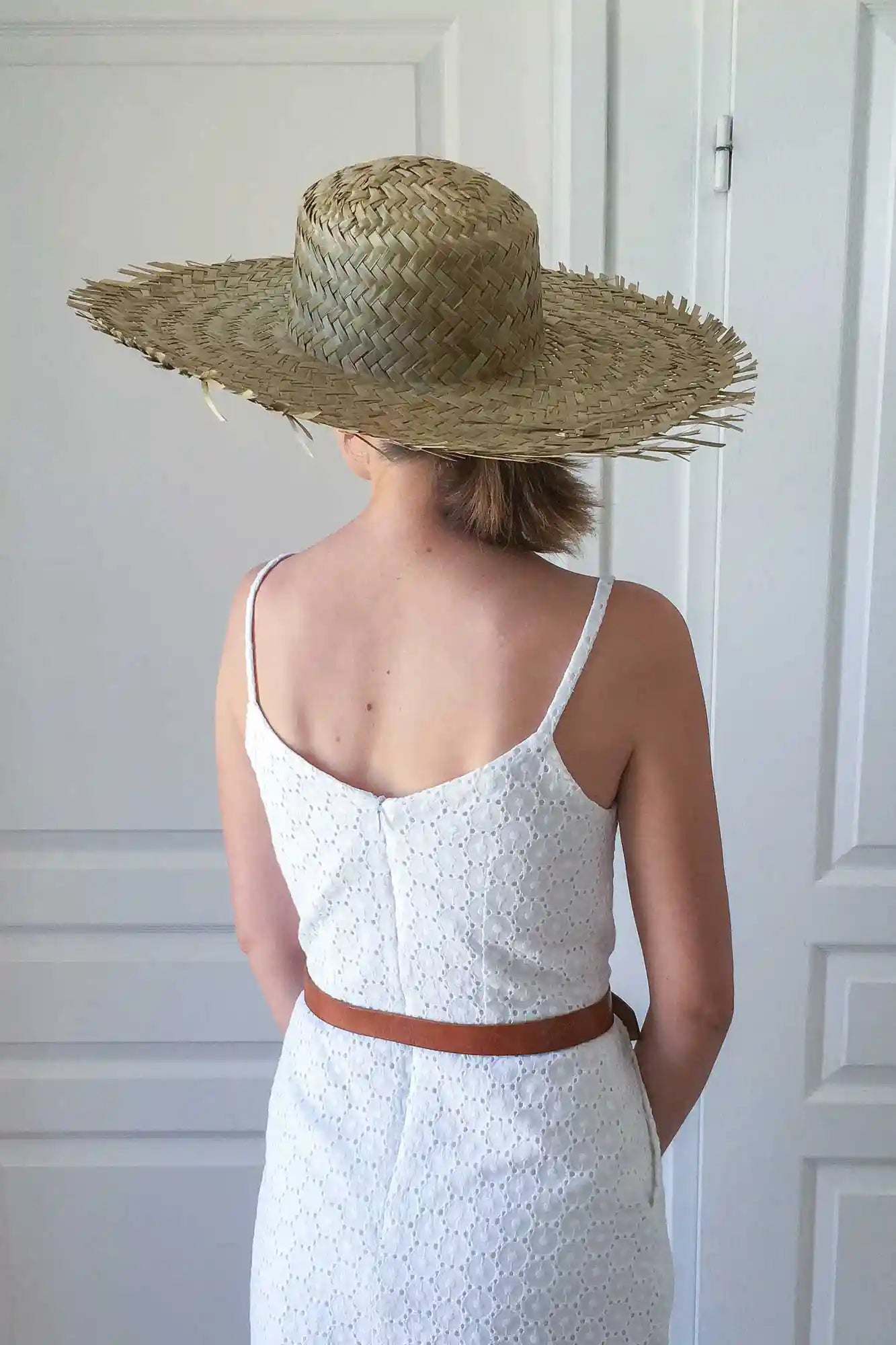 Patron de Couture Robe Caraco À Bretelles À Personnaliser, du 34 au 56, 2 types de poitrine et 3 statures inclus, Pochette ou PDF avec marges incluses, par Atelier Charlotte Auzou