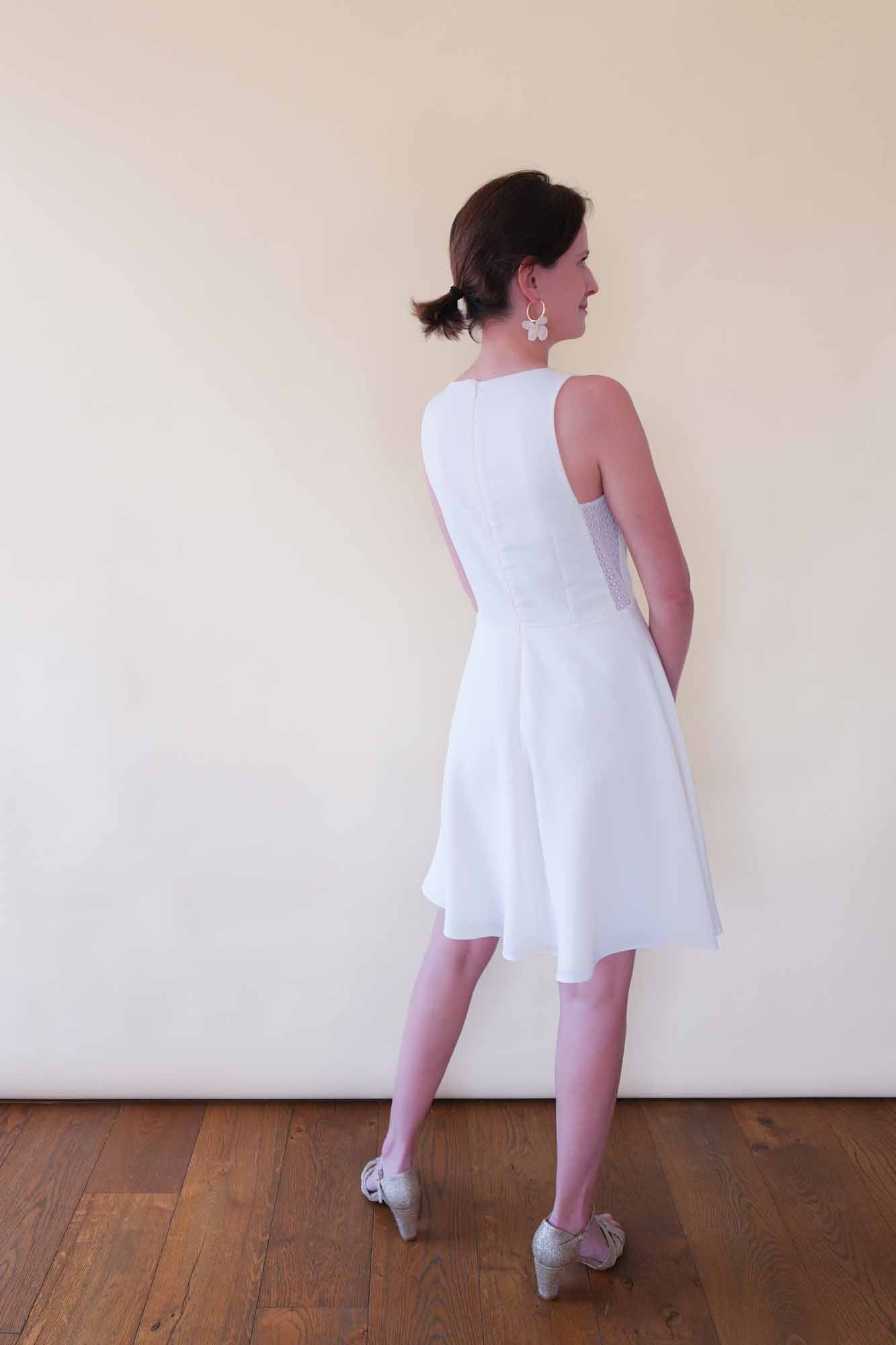 Patron de Couture à Découpes Graphiques sur les Côtés pour jouer avec la Transparence, du 34 au 56, 100% personnalisable, Papier ou PDF