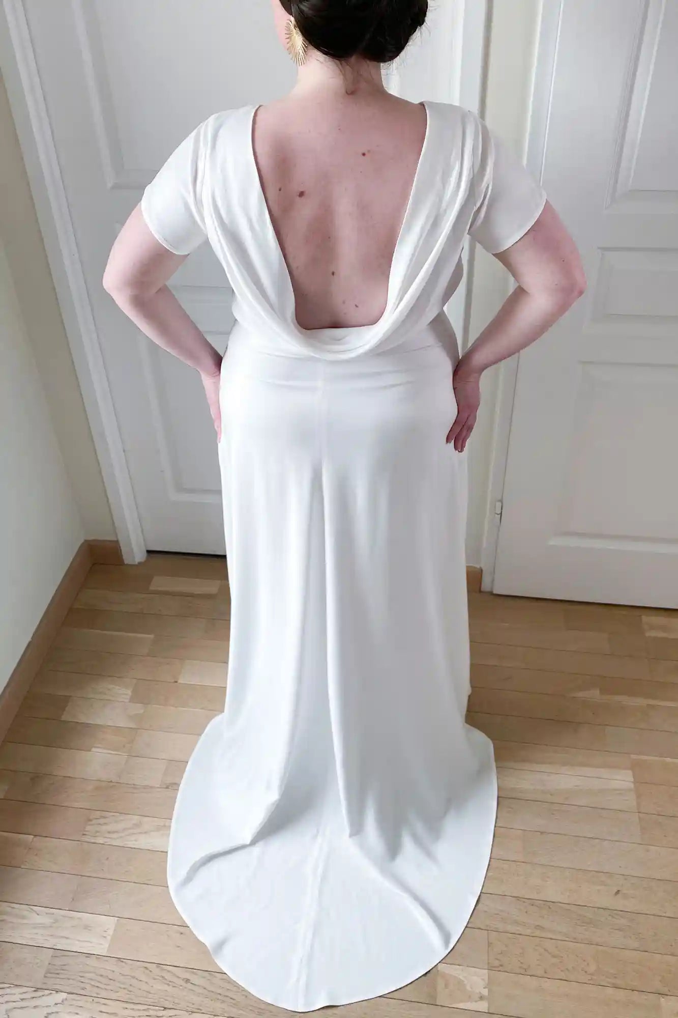 Patron de Couture Robe avec Jupe Fendue pour Femme Personnalisable et Sur Mesure, du 34 au 56 par Atelier Charlotte Auzou