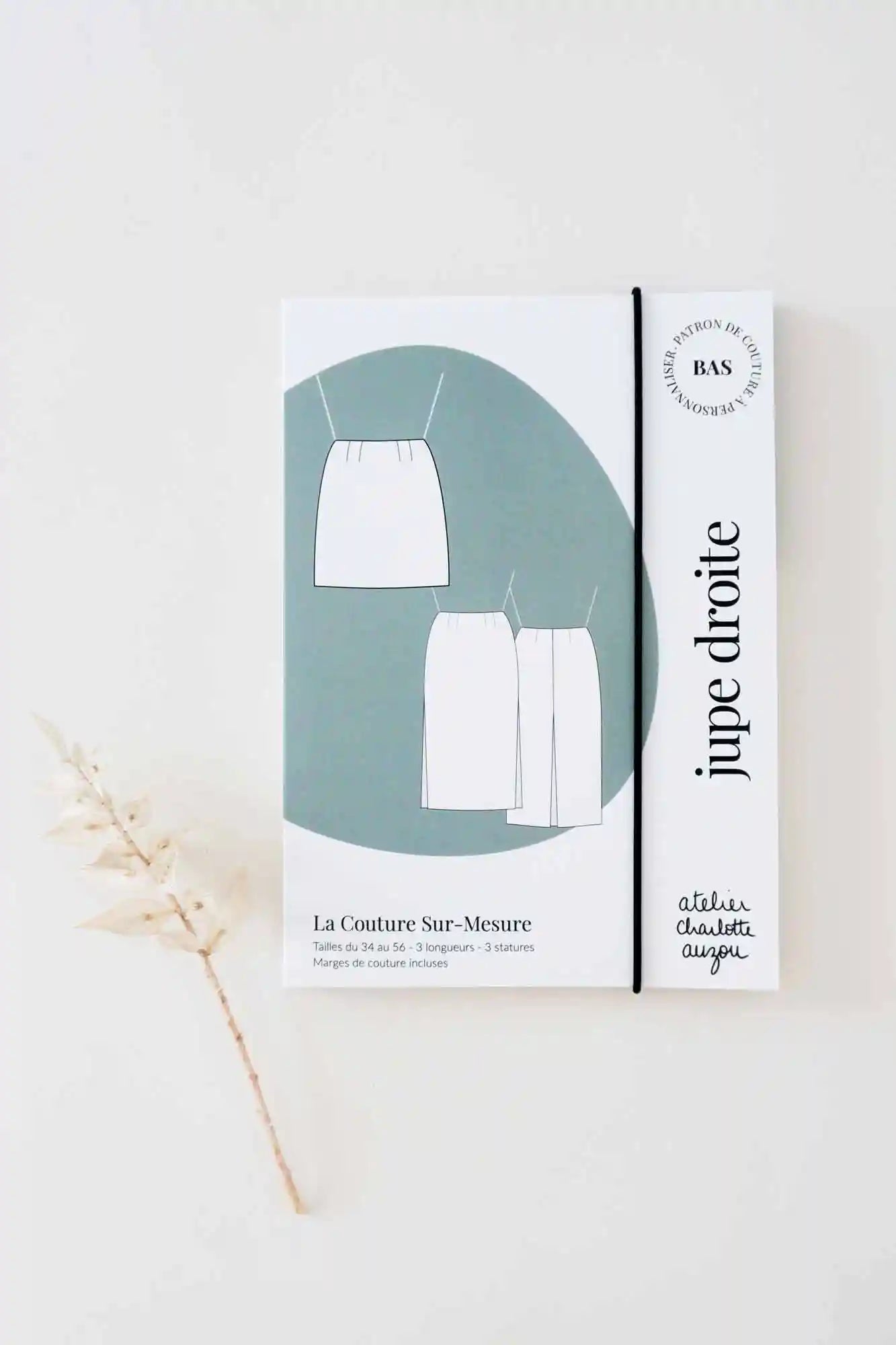Patron de Couture Jupe ou Robe Droite, Pochette ou PDF, du 34 au 56, cintrée à la taille avec des pinces, courte ou longue avec des fentes côtés, sur-mesure et personnalisable par Atelier Charlotte Auzou