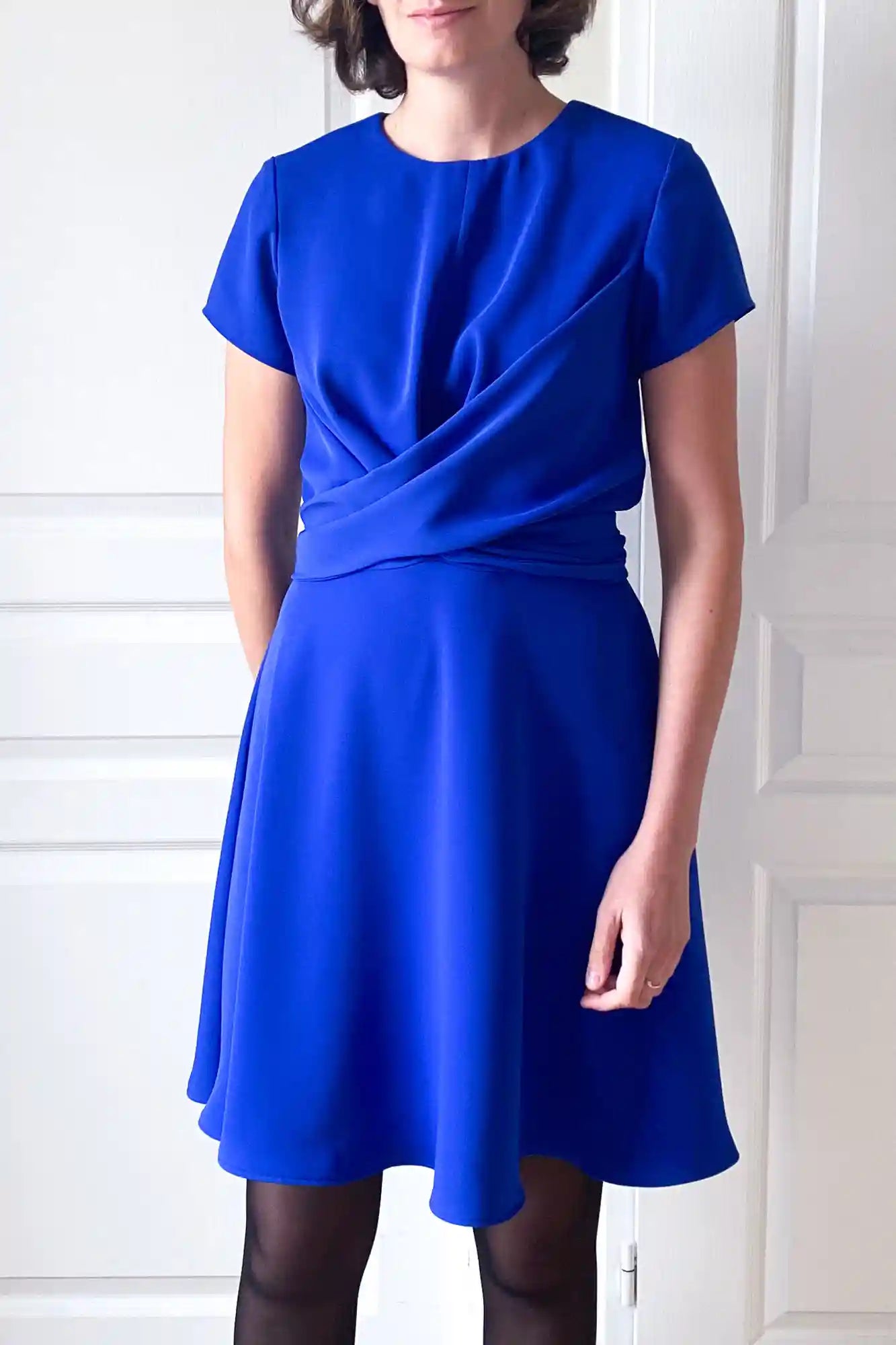 Patron De Couture Robe Avec Liens À Nouer À La Taille, Pochette ou PDF, du 34 au 56, 100% personnalisable, par Atelier Charlotte Auzou