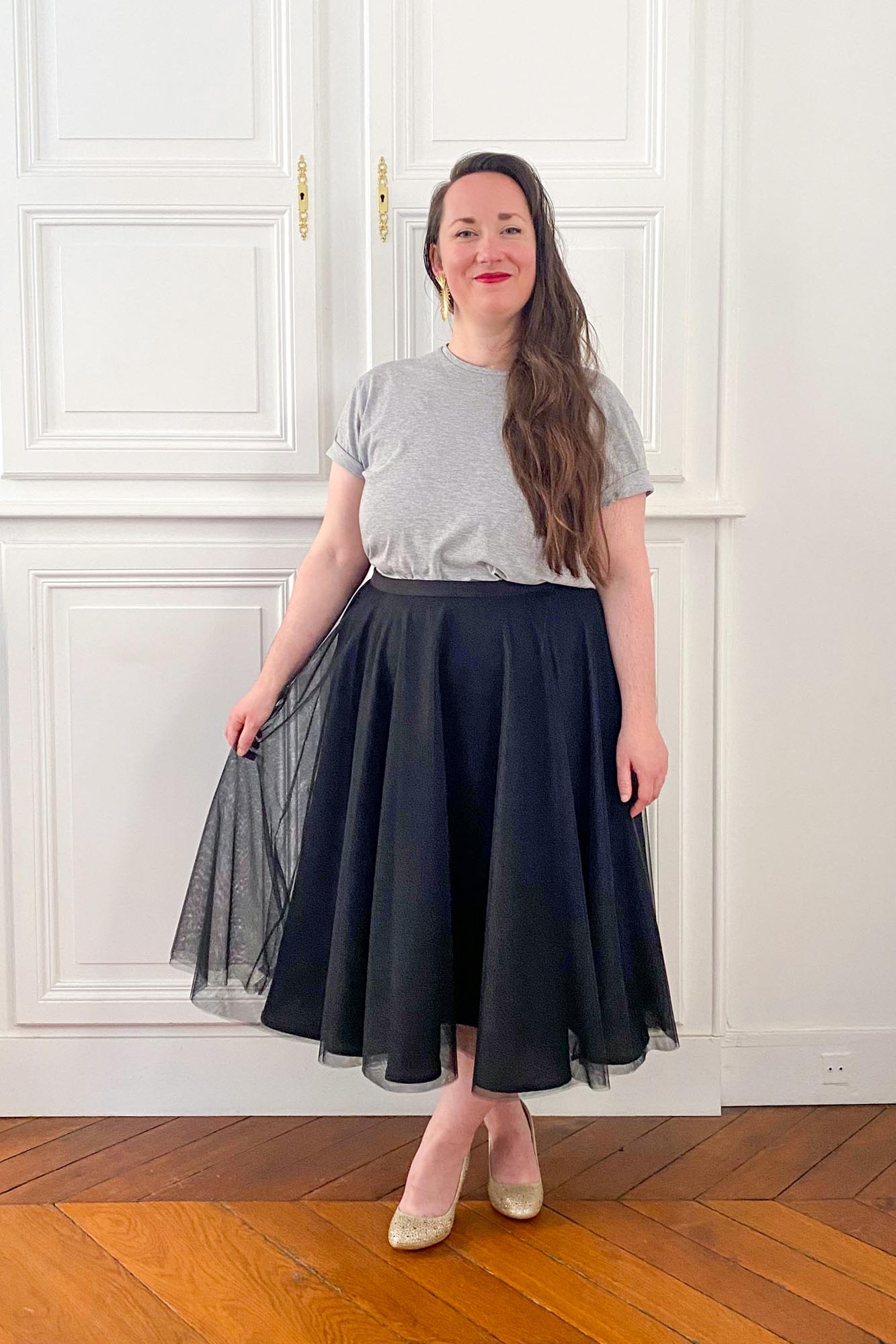 Patron de jupe cercle en tulle noir de chez Stragier, concept couture de personnalisation au format PDF par Atelier Charlotte Auzou