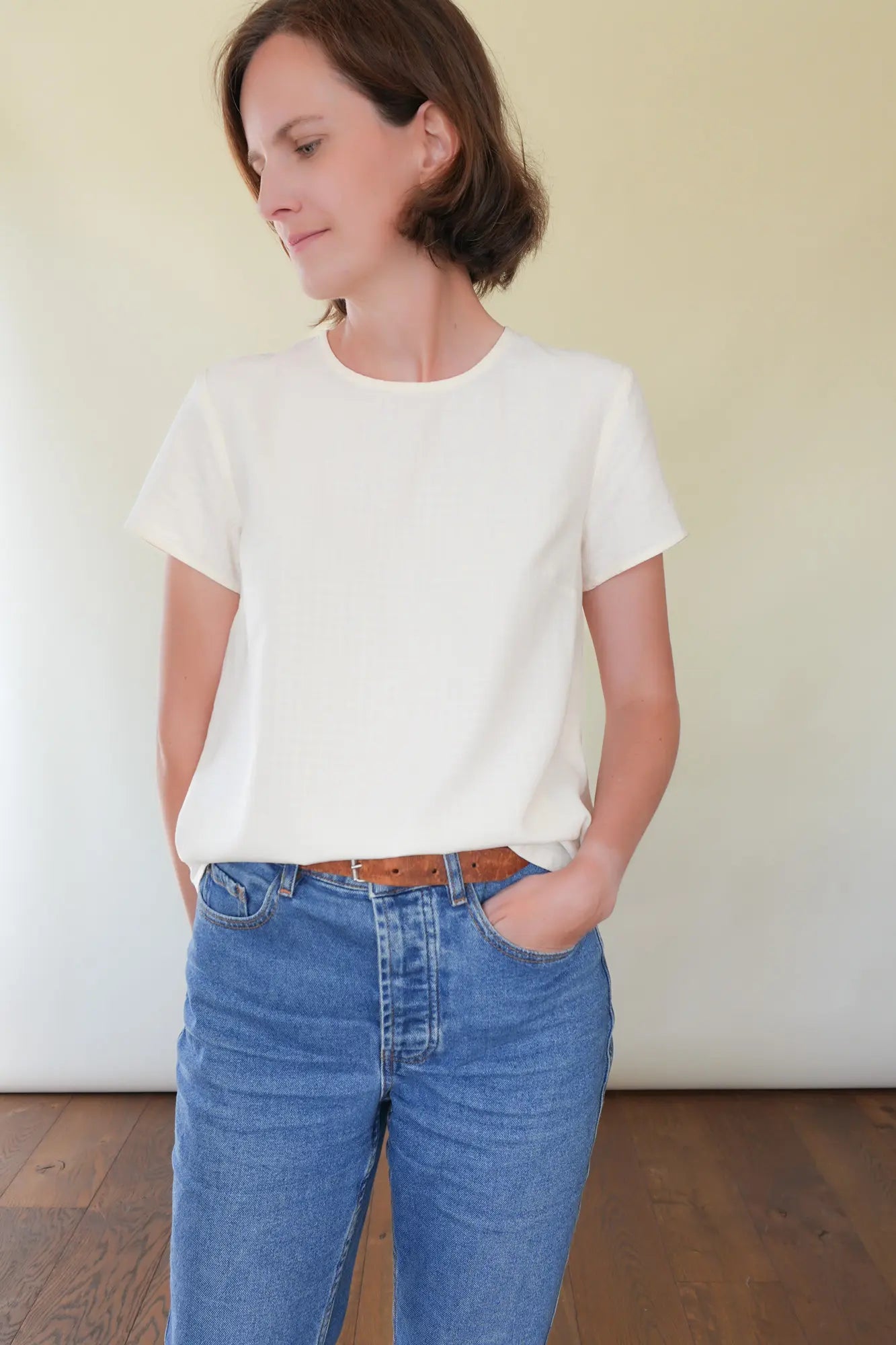 Patron de Blouse Style T-shirt pour Femme en Viscose Little Tile Off White Atelier Brunette