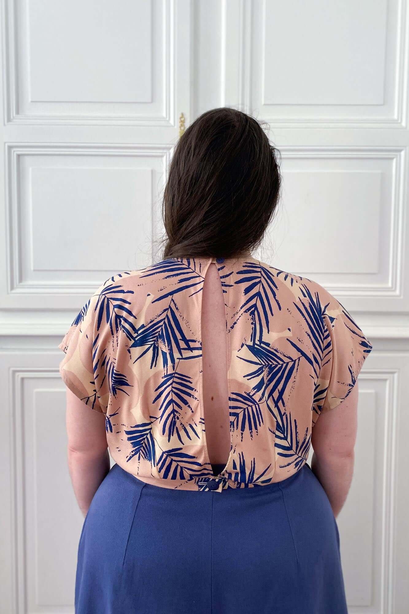Crop Top en Canopy Cobalt par Atelier Brunette, Patron de Couture par Atelier Charlotte Auzou