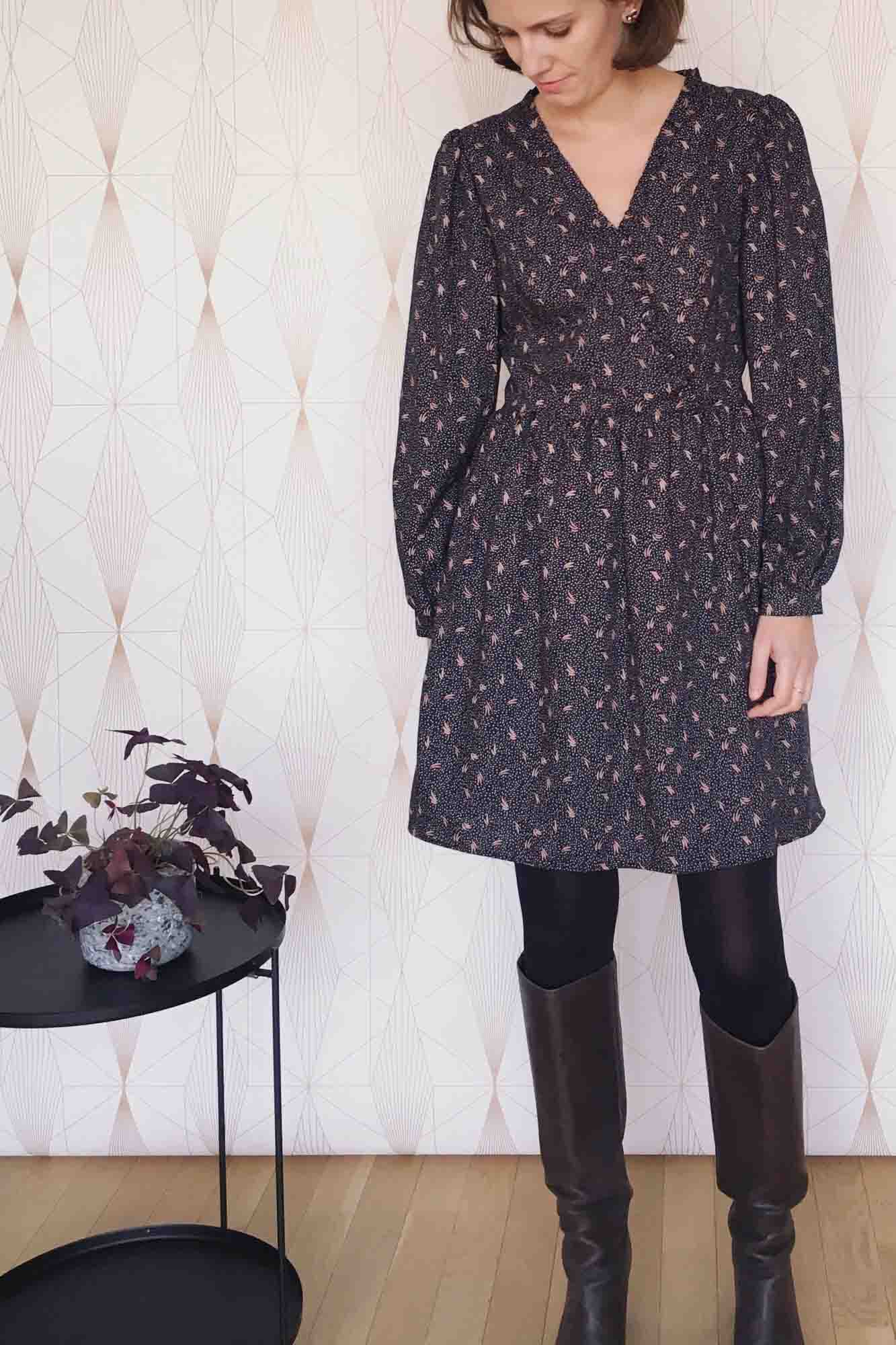 patron robe hiver manches longues bouffantes froncee couture pdf femme personnalisable sur mesure atelier Charlotte auzou viscose atelier brunette