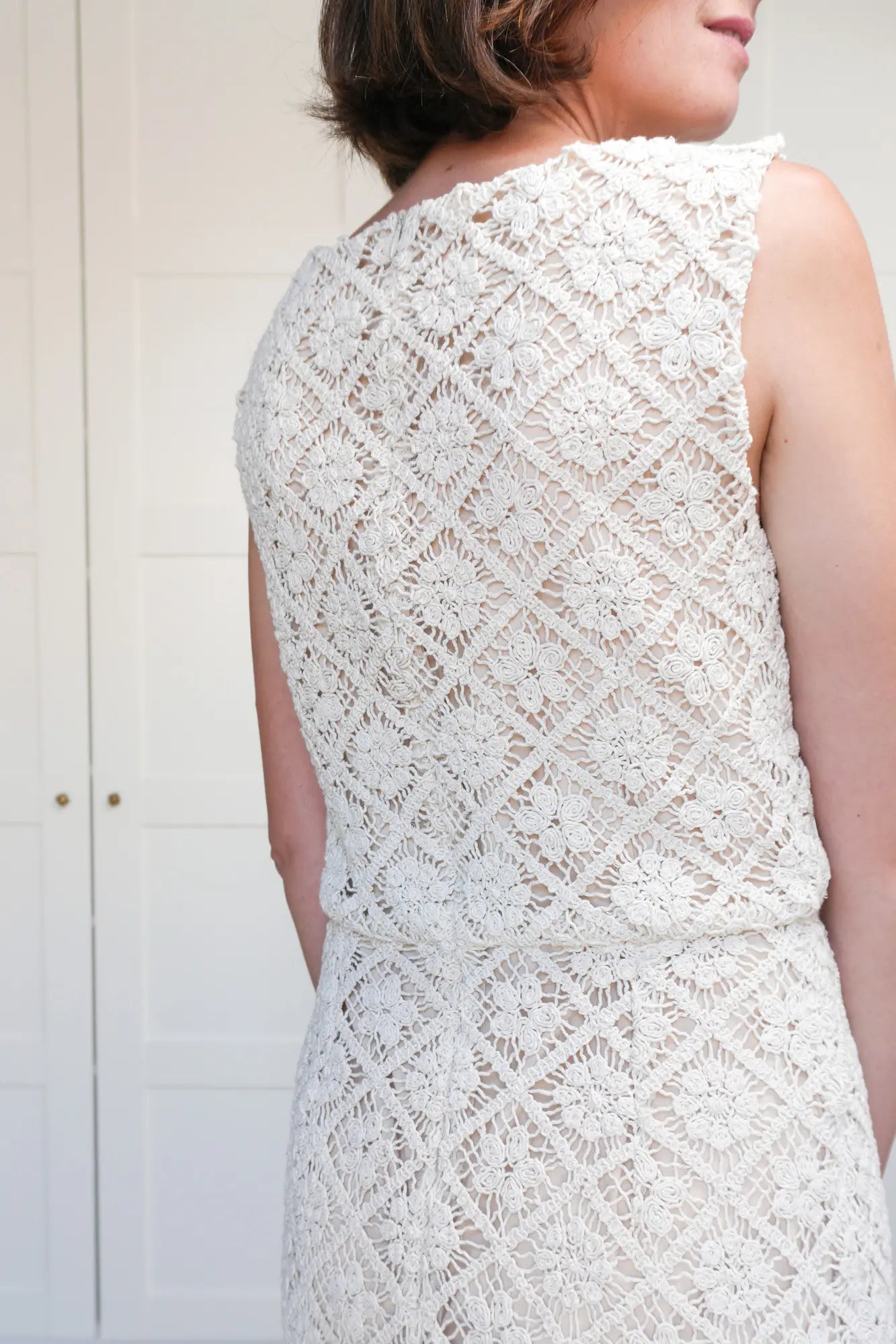 Patron de Couture Robe Longue pour Femme en Crochet Guipure, 100% personnalisable, du 34 au 56, par Atelier Charlotte Auzou