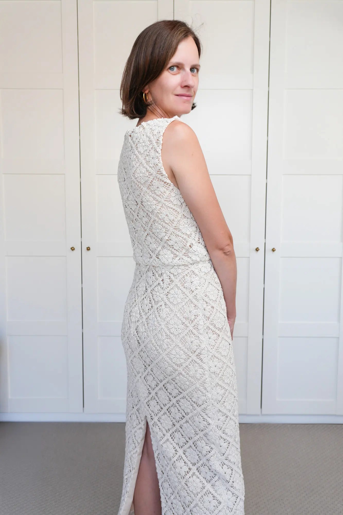 Patron de Couture Robe Longue pour Femme en Crochet Guipure, 100% personnalisable, du 34 au 56, par Atelier Charlotte Auzou