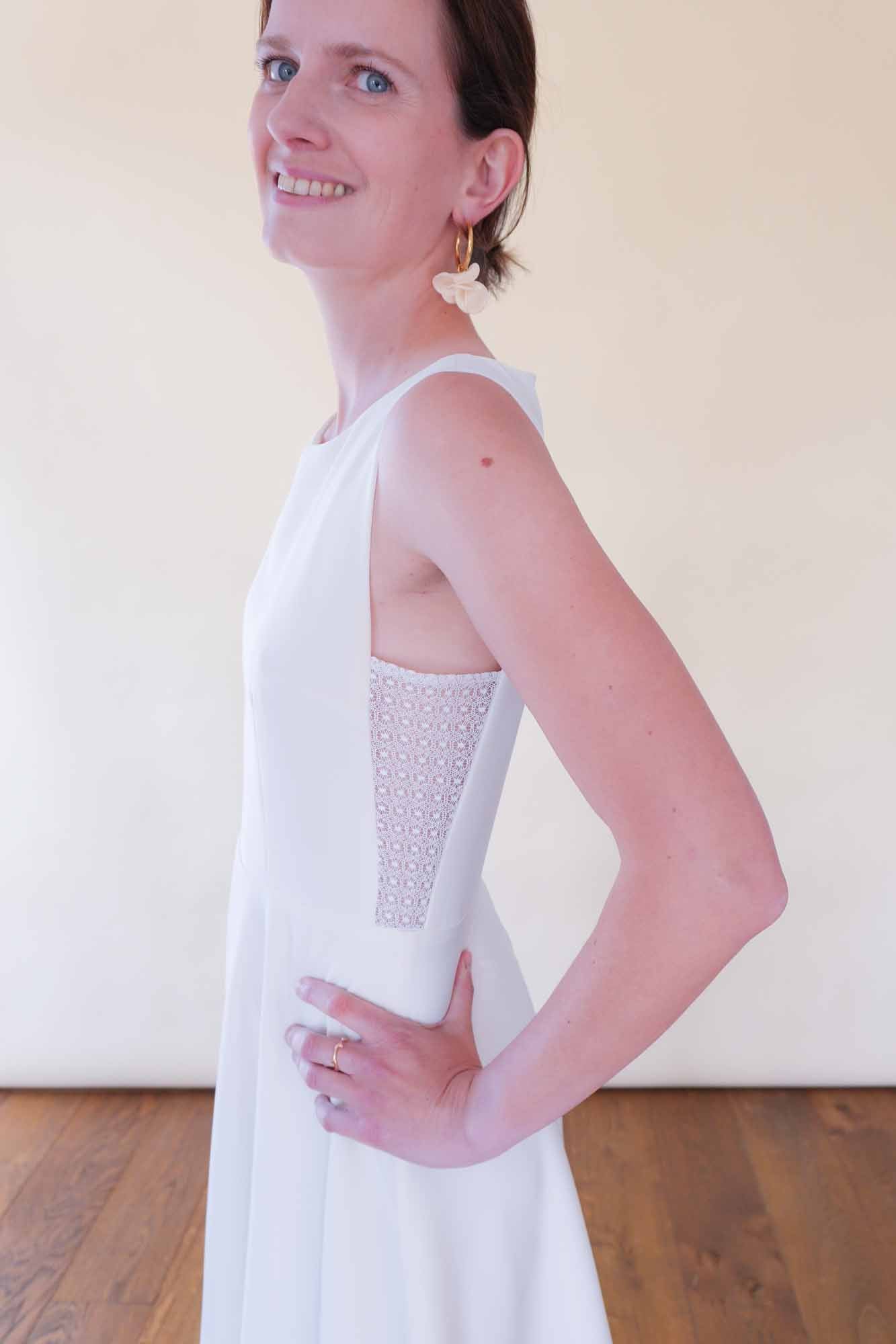 Patron de Couture à Découpes Graphiques sur les Côtés pour jouer avec la Transparence, du 34 au 56, 100% personnalisable, Papier ou PDF