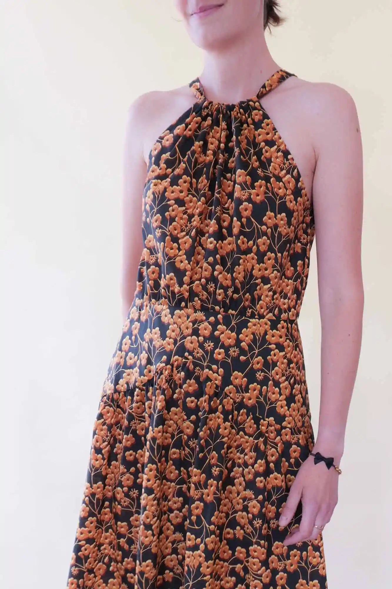 Patron de Couture Jupe à Empiècement à Personnaliser avec le Concept Couture par Atelier Charlotte Auzou. Du 34 au 56, 3 longueurs et 3 statures incluses pour les petites et les grandes.  