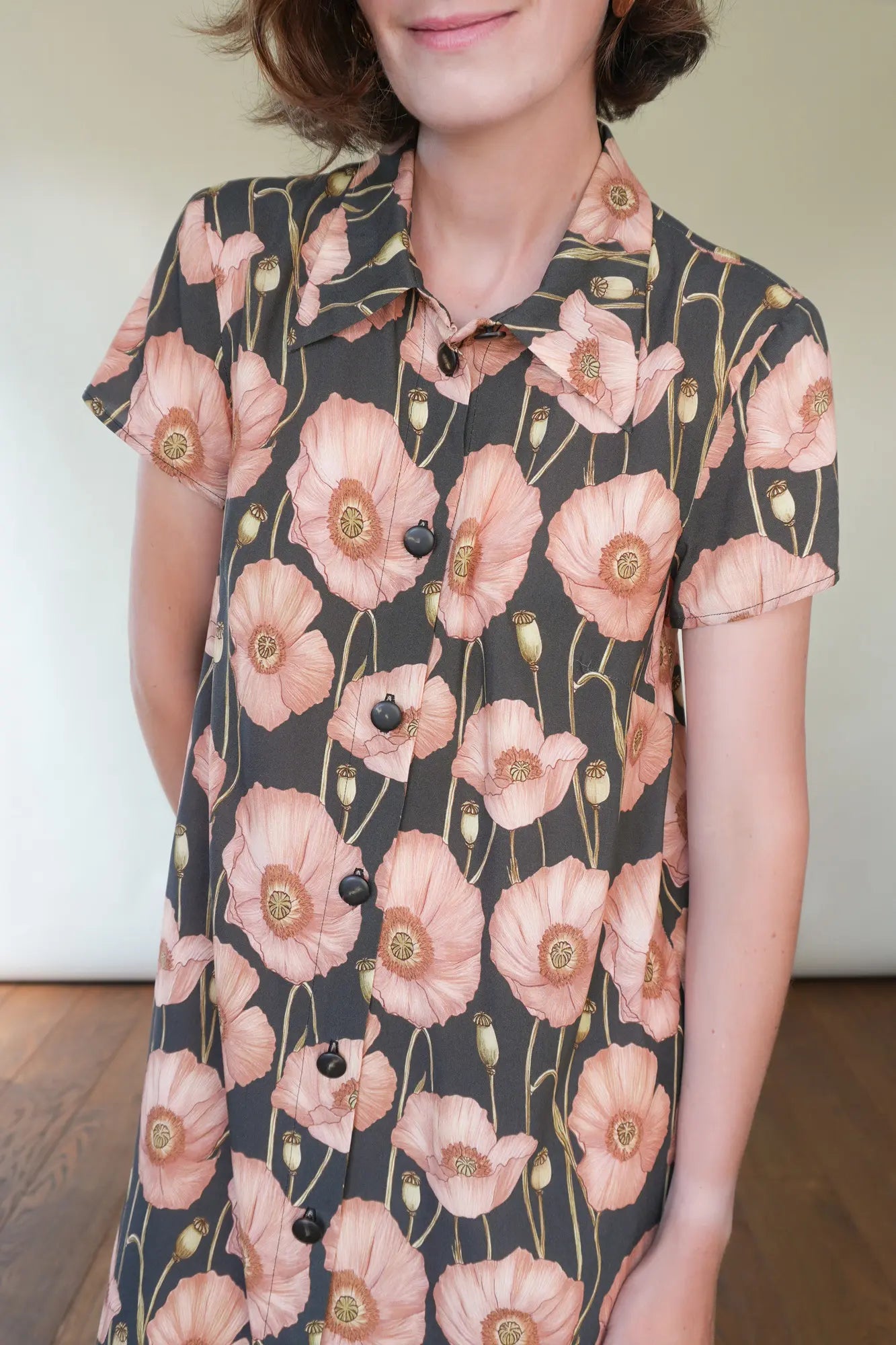 Patron de Robe Chemise Boutonnée Droite à Col Chemise pour Femme