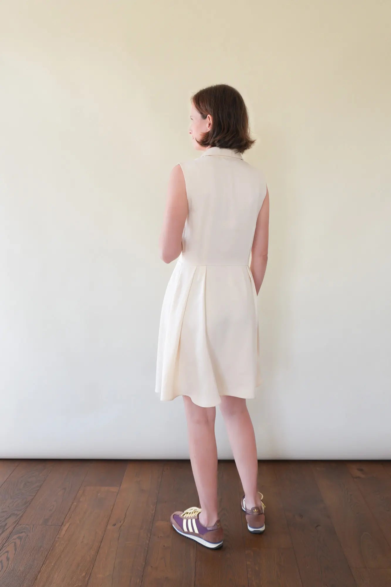 Patron de Robe Chemise Courte en Tencel sans Manches et avec Col, du 34 au 56, Papier ou PDF