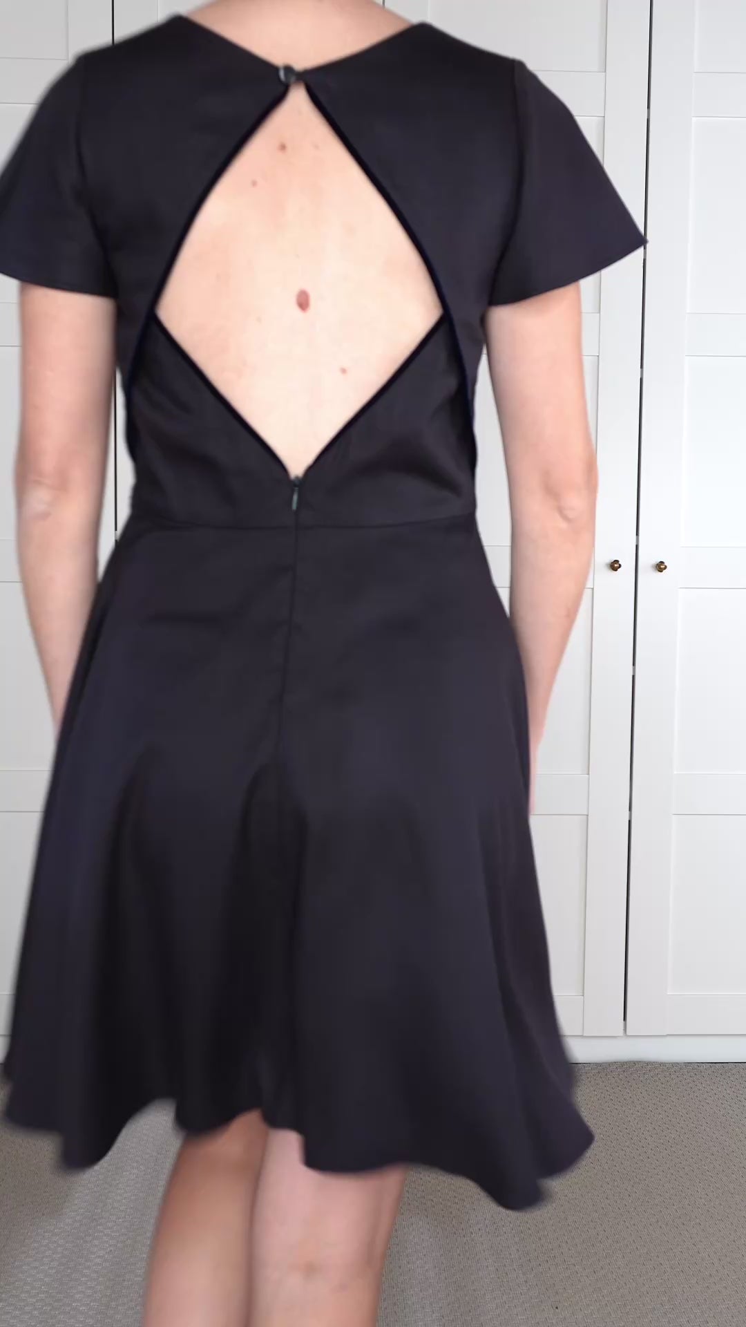 Patron de Couture Robe Dos Nu Losange Patineuse Personnalisable