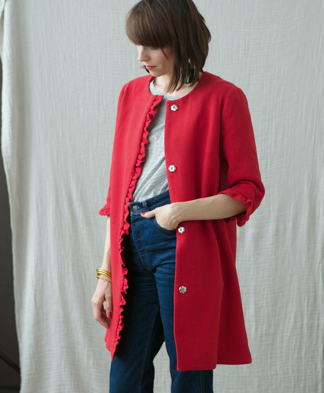 ma garde robe sur mesure manteau rouge volanté charlotte auzou