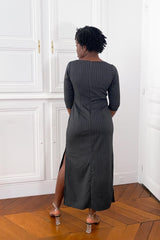 Coudre une robe droite longue avec des fentes sur le côté, patron de couture PDF à personnaliser par Atelier Charlotte Auzou